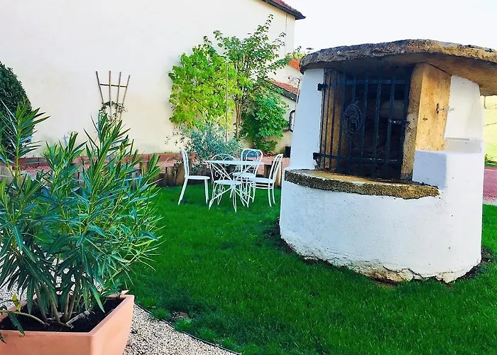 Au Clos Des Ormes