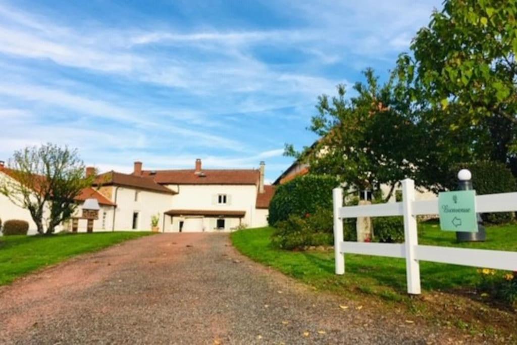 Au Clos Des Ormes Dompierre-les-Ormes
